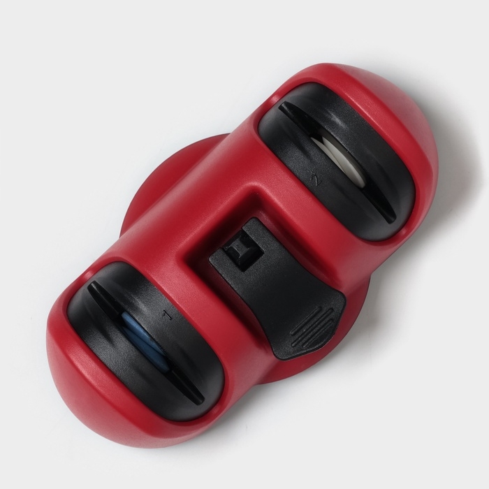 Точилка для ножей Доляна «Профи», 13×7×4,5 см, с полировкой, на присоске, цвет красный