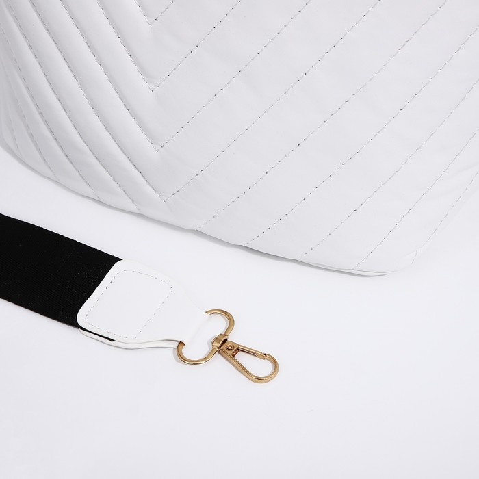 Сумка кросс-боди на молнии, цвет белый Сумка кросс-боди на молнии, цвет белый