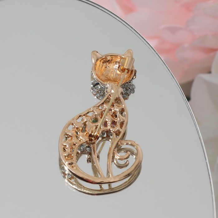 Брошь «Кошка» грациозная, цветная в золоте Брошь «Кошка» грациозная, цветная в золоте