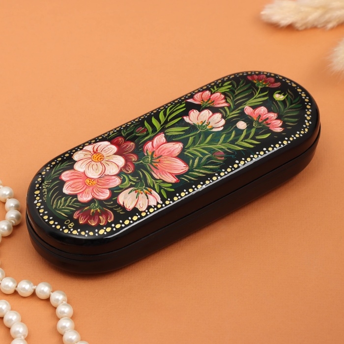 Очечник Очечник "Цветы", чёрный, 17х7 см