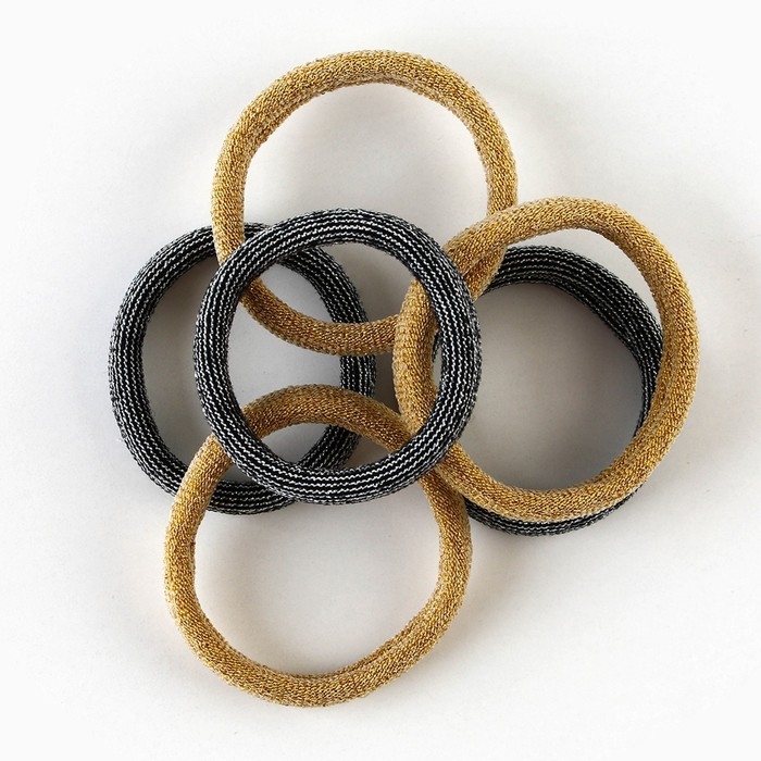 Резинки для волос новогодние «Время мечтать» на Новый год, набор 6 шт, d = 4 см Резинки для волос новогодние «Время мечтать» на Новый год, набор 6 шт, d = 4 см