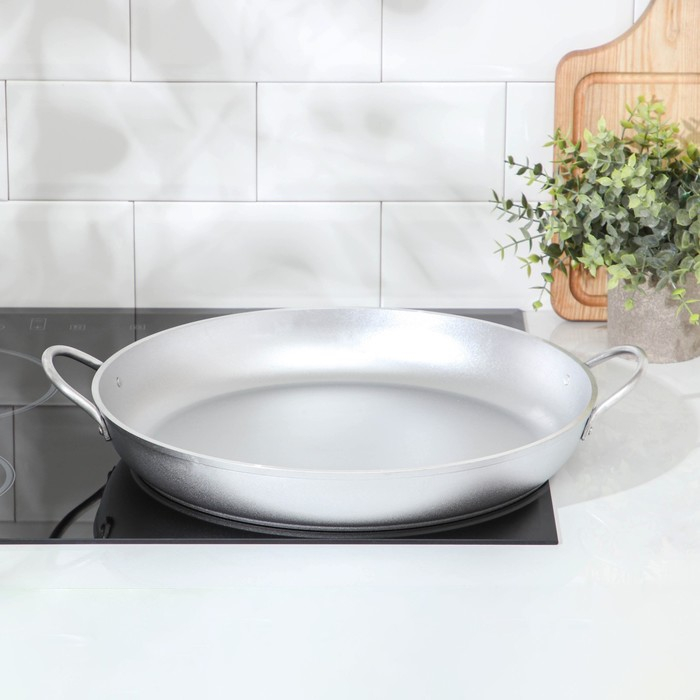 Сковорода алюминиевая, d=36 см, две ручки Сковорода алюминиевая, d=36 см, две ручки