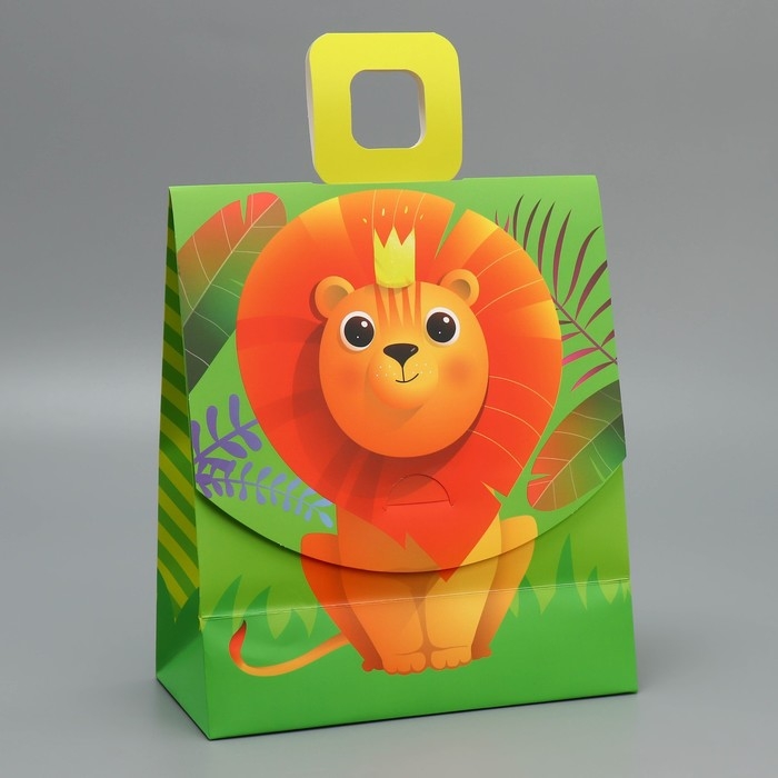 Пакет подарочный с формовым клапаном, упаковка, &laquo;Львенок&raquo;, 23 х 27 х 11.5 см