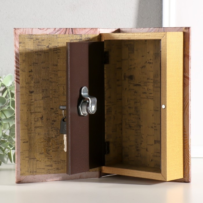 Сейф-книга дерево, кожзам Сейф-книга дерево, кожзам "Девушка в листьях" золото тиснение 21х13х5 см