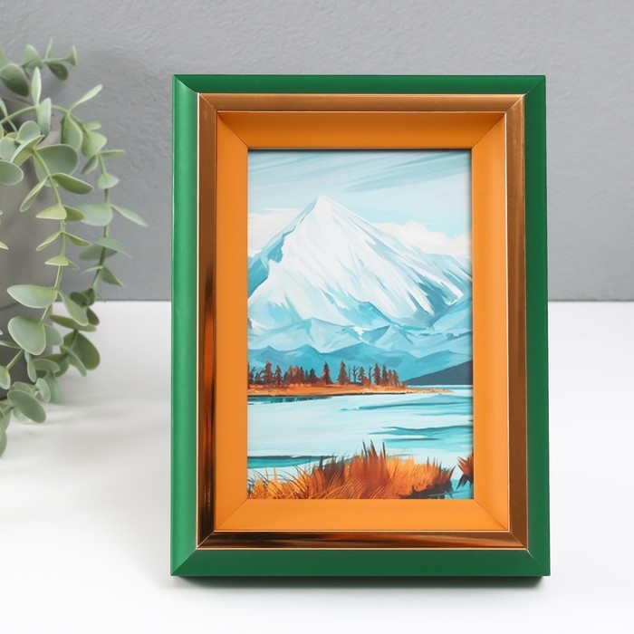 Фоторамка пластик 10х15 см Фоторамка пластик 10х15 см "Стефания" зеленая с золотым 4,4х15х20 см