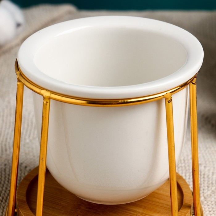 Горшок на подставке  Горшок на подставке "Сосуд" 11х10см