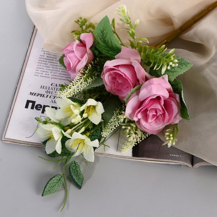 Букет Букет "Роза Лаура" 32 см, микс