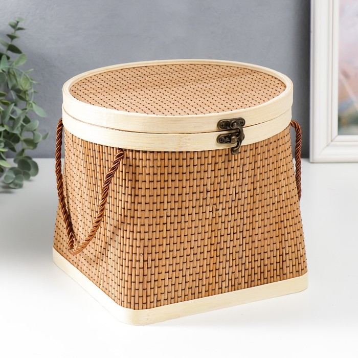 Шкатулка бамбук Шкатулка бамбук "Кузовок" со шнуром 18х20х22 см