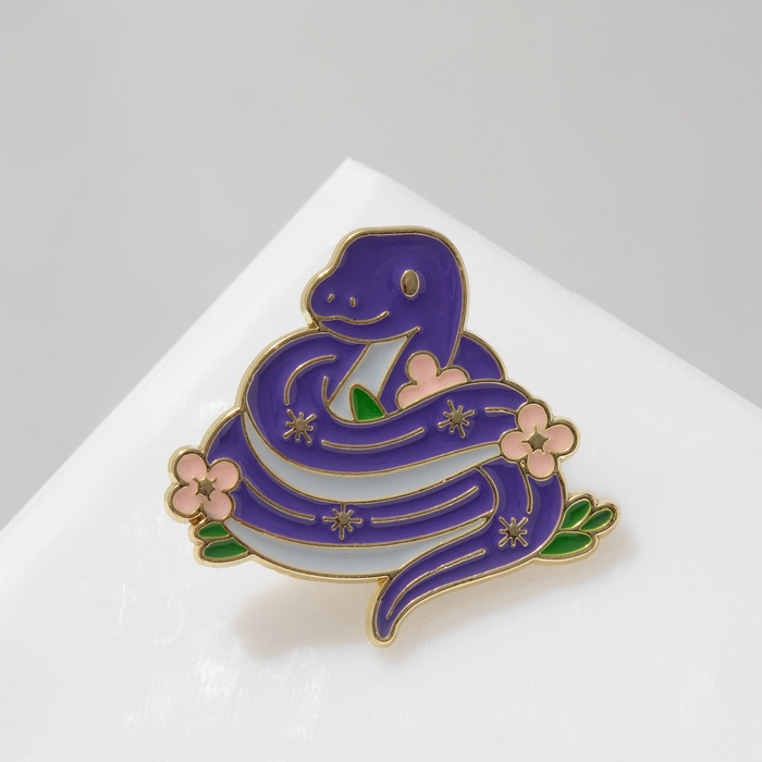 Новый год! Символ года 2025! Значок «Змейка» цветочная, в золоте Новый год! Символ года 2025! Значок «Змейка» цветочная, в золоте