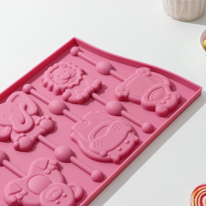 Форма для леденцов Доляна «Звери», силикон, 27,5×16,5 см, 6 ячеек (6,4×6,4), с палочками, цвет МИКС Форма для леденцов Доляна «Звери», силикон, 27,5×16,5 см, 6 ячеек (6,4×6,4), с палочками, цвет МИКС