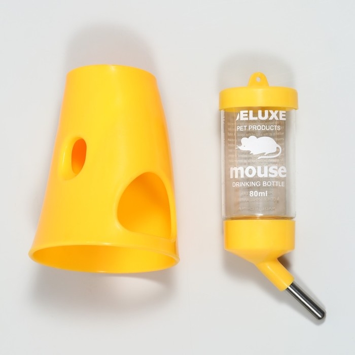 Поилка 80 мл с основанием-домиком для мелких грызунов, 8 х 8 х 16,5 см, жёлтая Поилка 80 мл с основанием-домиком для мелких грызунов, 8 х 8 х 16,5 см, жёлтая