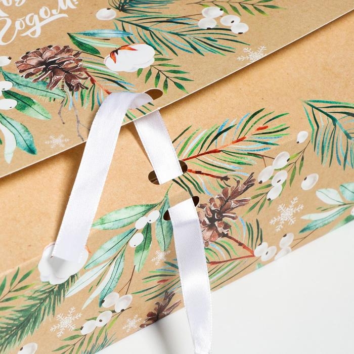 Коробка подарочная новогодняя складная «Волшебства и сказки», 31 х 24.5 х 8 см, Новый год Коробка подарочная новогодняя складная «Волшебства и сказки», 31 х 24.5 х 8 см, Новый год