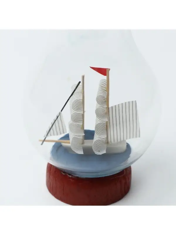Корабль в лампочке &laquo;Парус&raquo;, фигурка, 10&times;6 см, МИКС