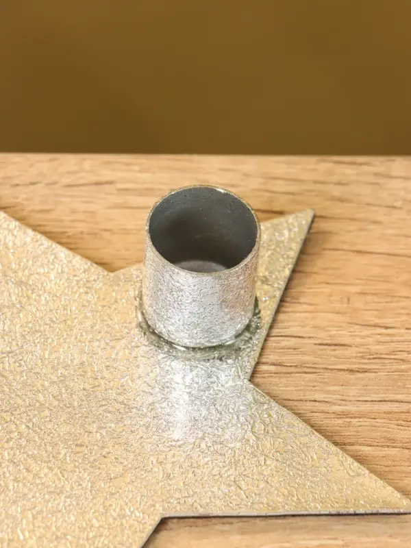 Подсвечник на 1 свечу  Подсвечник на 1 свечу "Звезда" серебряная 13х12х3 см