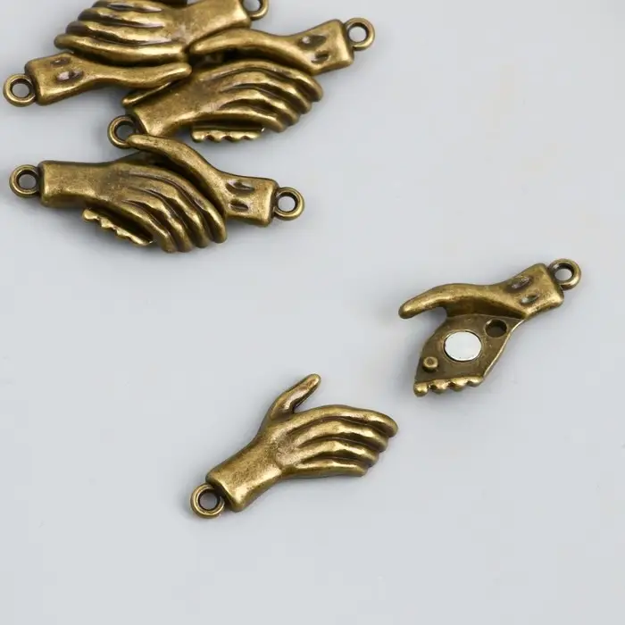 Застёжка магнитная металл "Руки" бронза 3х1,3 см (набор левая, правая)