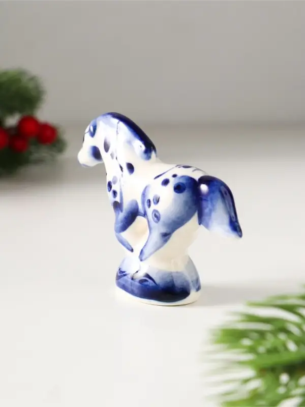 Сувенир Конь Старт, 6х8х8 см, гжель Сувенир Конь Старт, 6х8х8 см, гжель