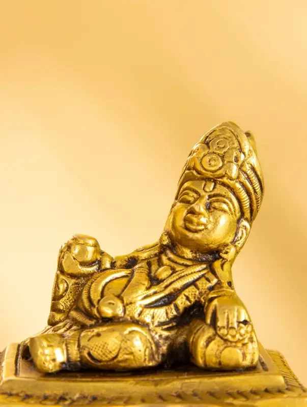 Подставка под благовония "Бог богатства Лорд Кубера" латунь 10х6,5х6,5 см