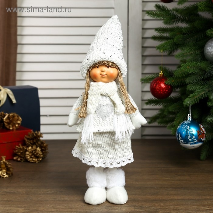 Кукла интерьерная Кукла интерьерная "Девочка Валя в бежевом свитере и колпаке" 38х10х14 см