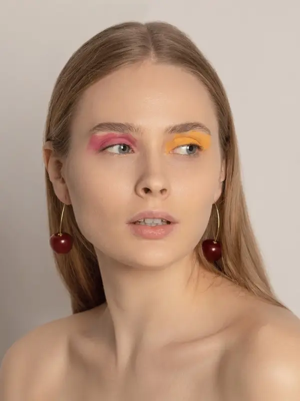 Серьги пластик &laquo;Ягодка&raquo;, черешня, бордовые в золоте