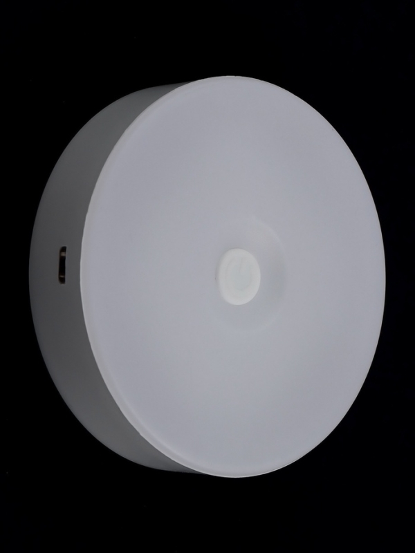 Светильник мебельный светодиодный, 8 LED, 2 Вт, от аккум. батареи., 6500К Светильник мебельный светодиодный, 8 LED, 2 Вт, от аккум. батареи., 6500К