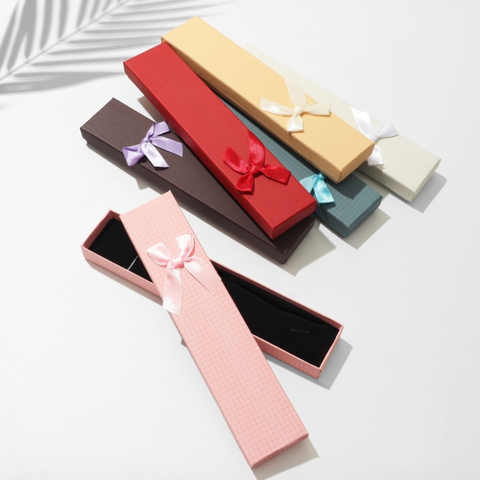 Коробочка подарочная под браслет/цепочку/часы «Клетка» мелкая, 21×4 (размер полезной части 20,5×3,5 см), цвет МИКС Коробочка подарочная под браслет/цепочку/часы «Клетка» мелкая, 21×4 (размер полезной части 20,5×3,5 см), цвет МИКС