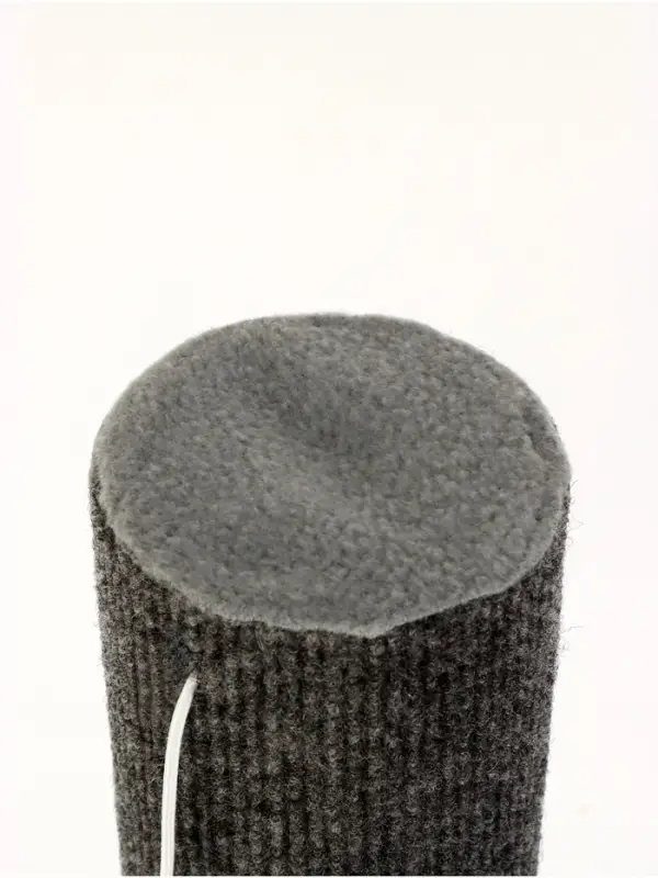 Когтеточка &laquo;Столбик&raquo; Lowcost, 35&times;35&times;85 с, с игрушкой, ковролин, цвет МИКС