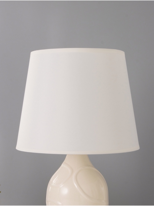 Настольная лампа Настольная лампа "Линии" 1х15Вт Е14 молочный 25х25х36см