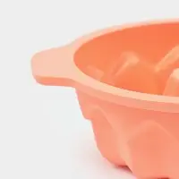 Форма для выпечки Доляна &laquo;Немецкий кекс&raquo;, силикон, 16&times;13.3 см, с ручками, персиковая