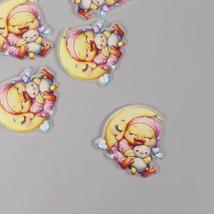 Декор для творчества акрил Декор для творчества акрил "Утёнок в пижамке сладко спит на месяце" 3х3х0,2 см