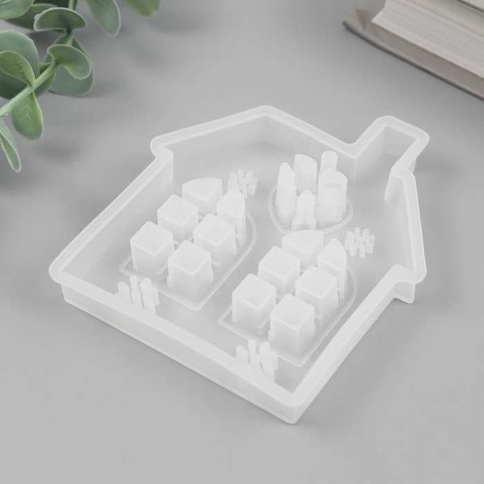 Молд силикон "Домик" 1х7,5х8,6 см