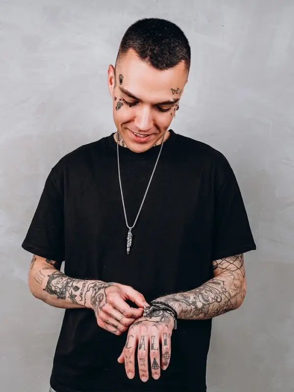 Кулон унисекс &laquo;Пуля&raquo;, резной рисунок, цвет чернёное серебро, 60 см