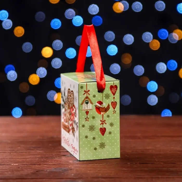 Подарочная коробка «Новогодний аромат», 11×6×11 см