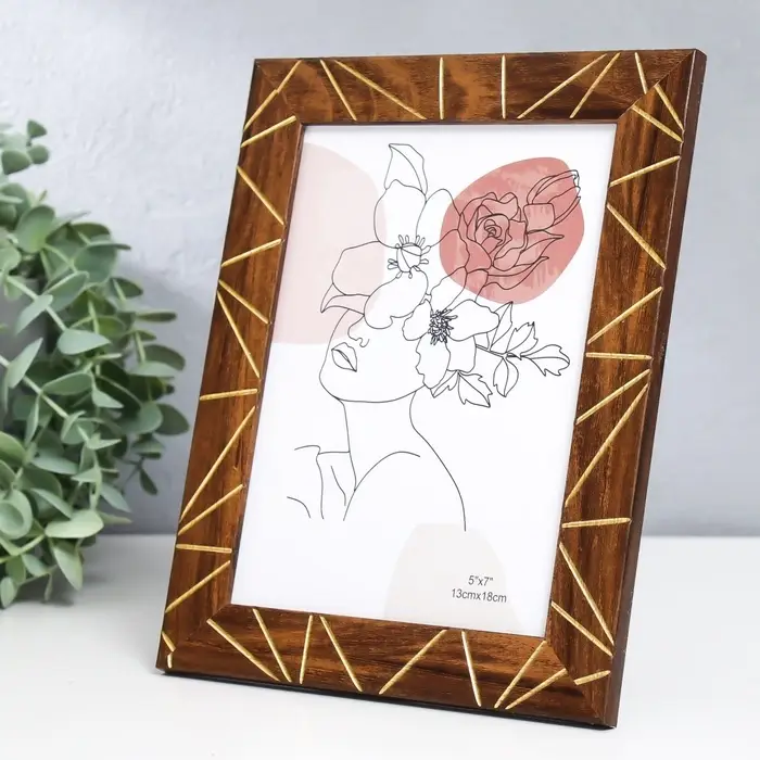 Фоторамка пластик 13х18 см Фоторамка пластик 13х18 см "Хаос. Прямые линии" под дерево 21х16 см