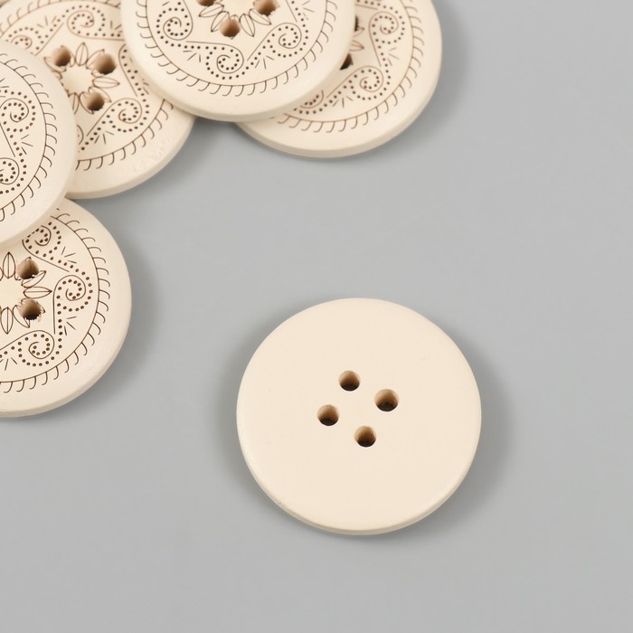 Пуговицы дерево для творчества 4 прокола Пуговицы дерево для творчества 4 прокола "Узоры" белая набор 10 шт 3х3 см