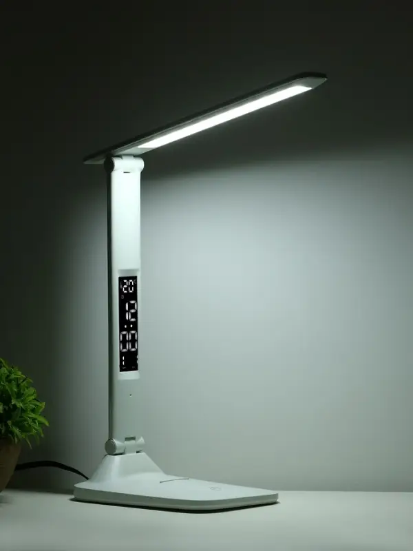 Лампа настольная светодиодная, часы, календарь, термометр, 3 режима, USB, 12&times;17&times;34 см, белая