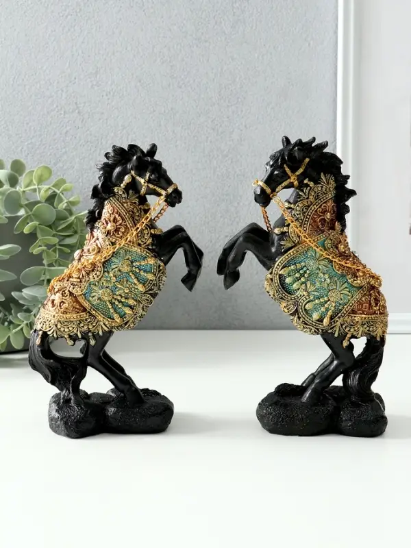 Сувенир полистоун Сувенир полистоун "Конь императора на дыбах" чёрный, цветная попона МИКС 11,5х7,2х19 см
