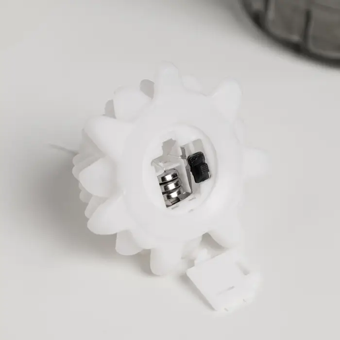 Светодиодная фигура &laquo;Ёлочка свеча&raquo; 9&times;8 см, от батареек AG13&times;3, свечение тёплое белое