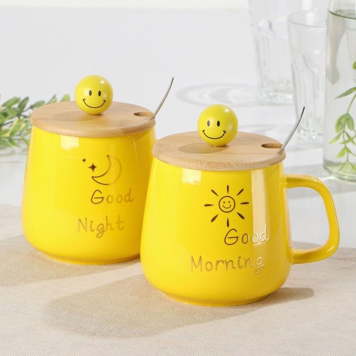 Кружка керамическая «Смайл», 350 мл, с деревянной крышкой и ложкой, цвет и рисунок МИКС