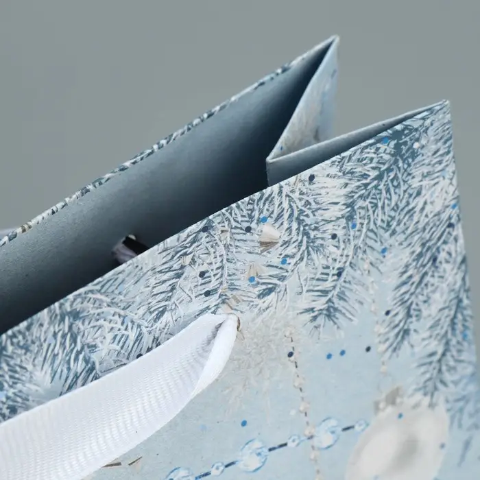 Пакет подарочный новогодний крафтовый «Новогодняя нежность», S 15 х 12 х 5.5 см Пакет подарочный новогодний крафтовый «Новогодняя нежность», S 15 х 12 х 5.5 см