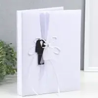 Фотоальбом на 100 фото 13х18 см "Жених и невеста" в коробке 4х23х29,5 см