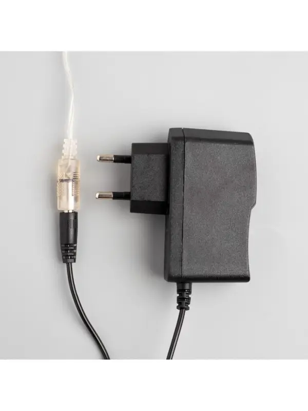 Гирлянда &laquo;Мишура&raquo; 5 м, роса, IP20, серебристая нить, 200 LED, свечение мульти, 12 В