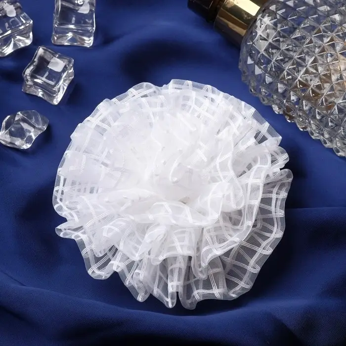 Резинка для волос бант «Школьница», волны, d=10 см, белая