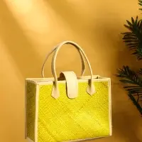 Сумка плетёная на застёжке из пандана, 35×12×40 см, жёлтая