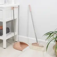 Щётка для пола Доляна: щётка 23&times;88 см, совок 26&times;26&times;73 см, бежевая