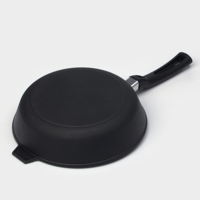 Сковорода литая чугунная Magma, d=26 см, h=6 см, пластиковая ручка, индукция Сковорода литая чугунная Magma, d=26 см, h=6 см, пластиковая ручка, индукция