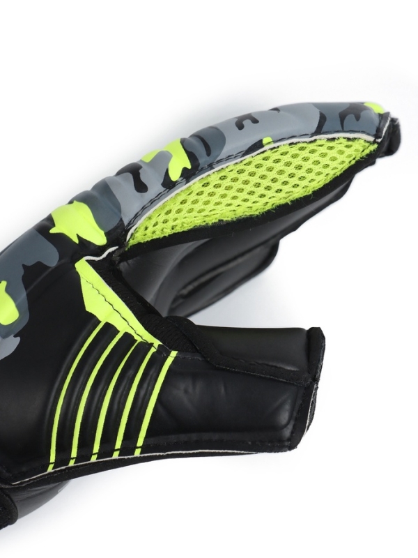 Вратарские перчатки Minsa GK355, размер 5 Вратарские перчатки Minsa GK355, размер 5