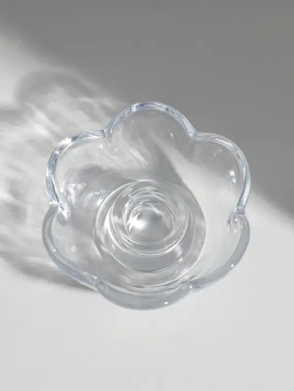 Подсвечник стекло на 1 свечу "Цветок" прозрачный d=2 см 9х9х4 см