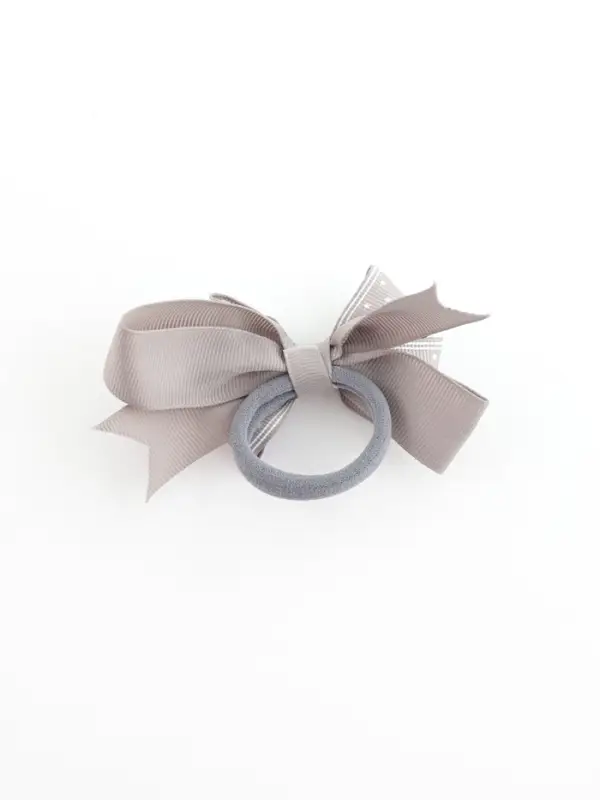 Бант для волос на резинке &laquo;Школьница&raquo;, звезда, 12 см, серый