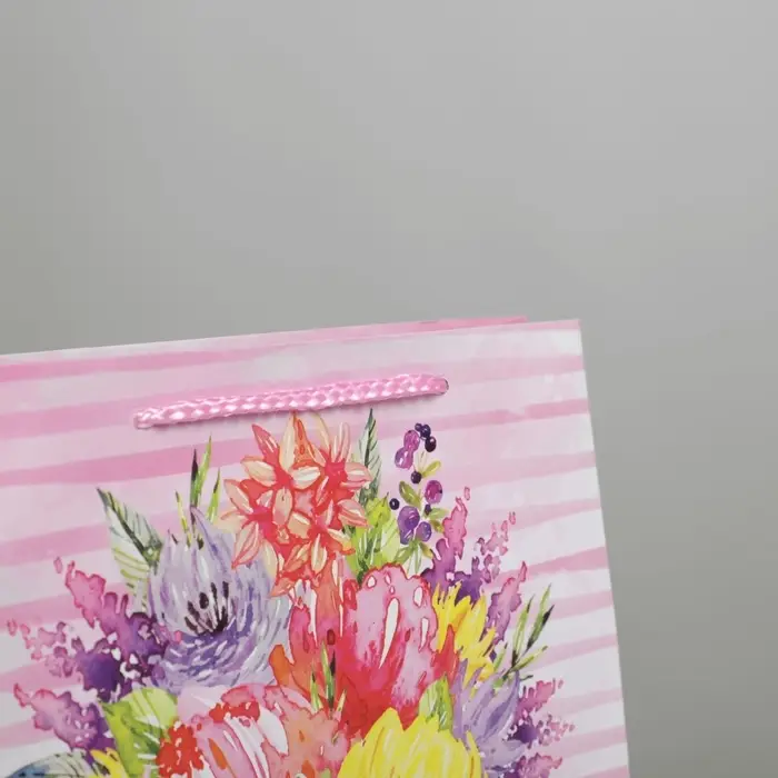 Пакет подарочный ламинированный, упаковка, «With Love», ML 21 х 25 х 8 см