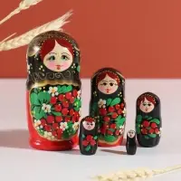 Матрёшка дерево «Хохлома», чёрная голова, 5-кукольная, 11-12 см